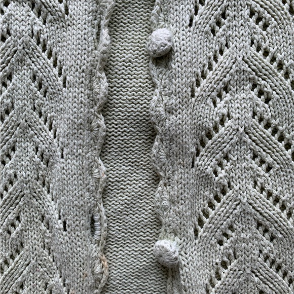 Green crochet cardigan - Picture 3 of 7